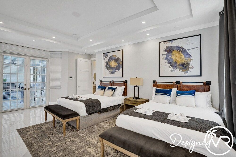 Luxurious 8BR Family Estate with Pool