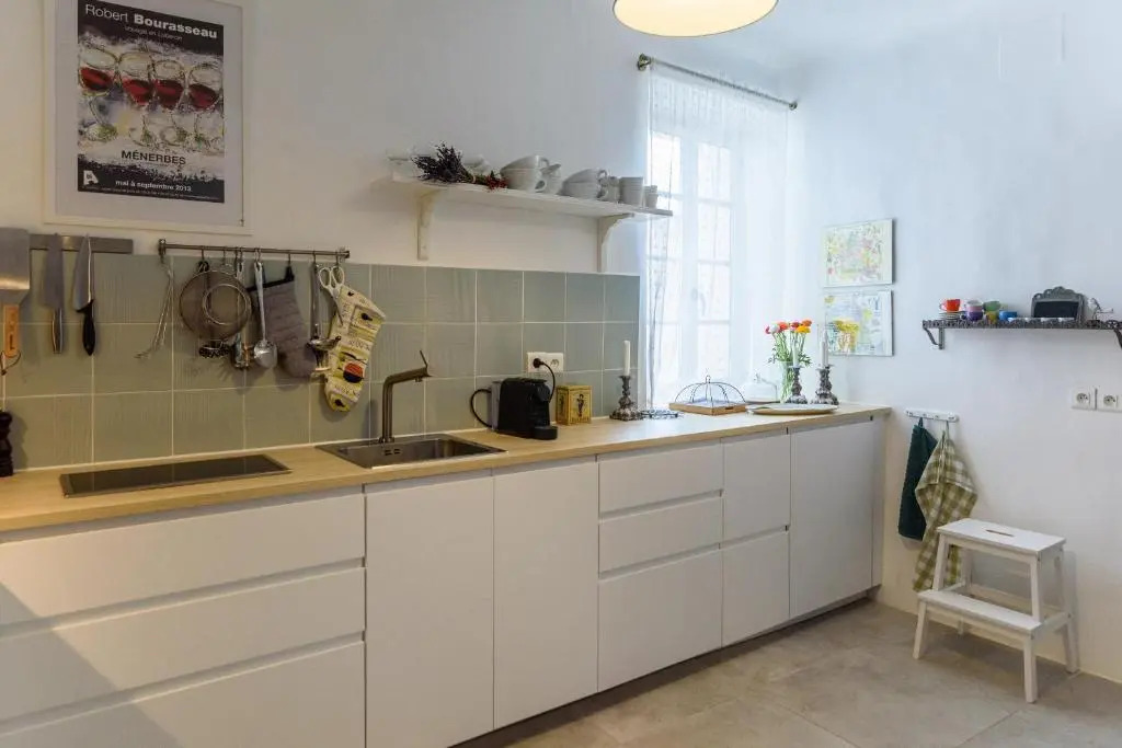 Lilie House