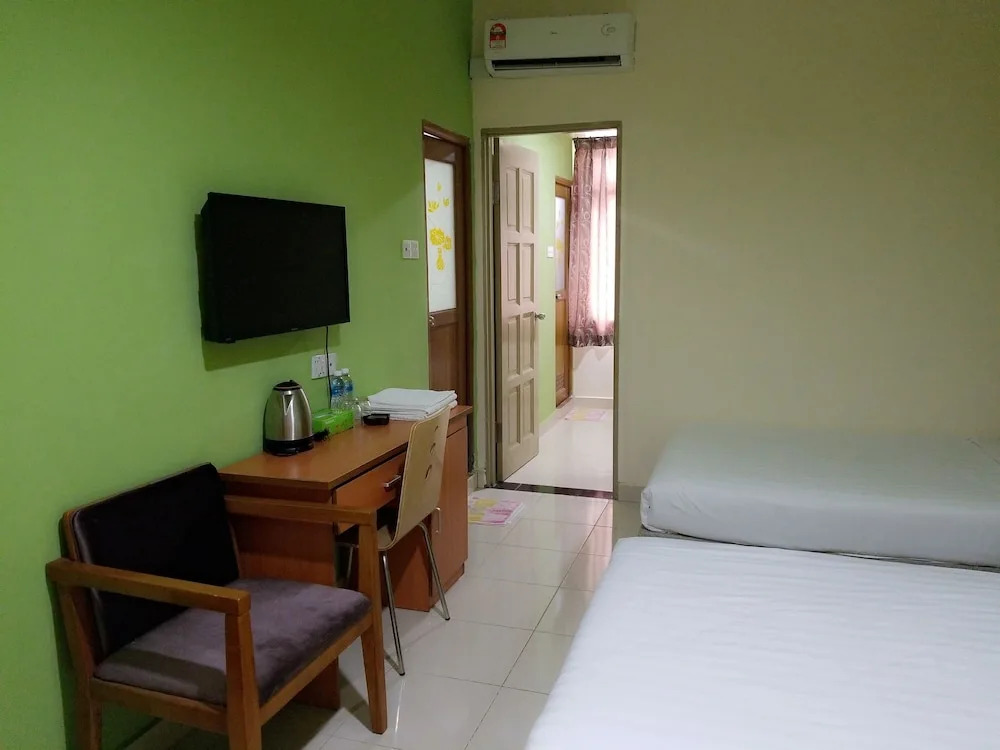 Hotel O Night Queen salak Tinggi