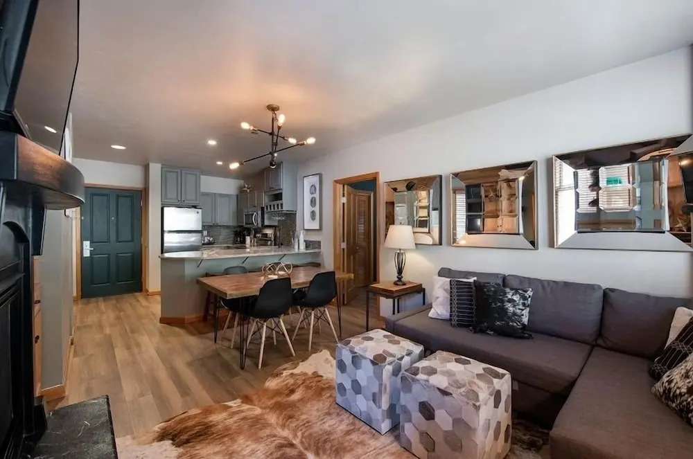 Premium Unit 1403 - Two Bedroom - Zephyr Mountain Lodge 2 Condo