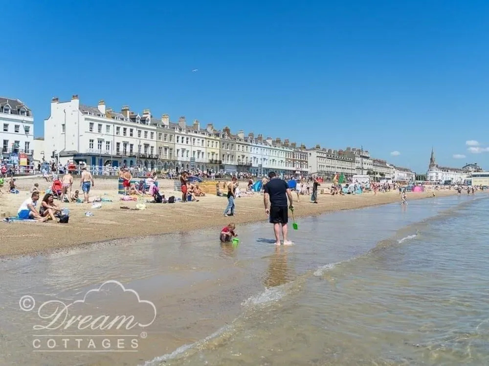 Tides Corner