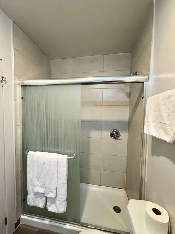 Big Bird Inn Wawa, SureStay Collection by Best Western