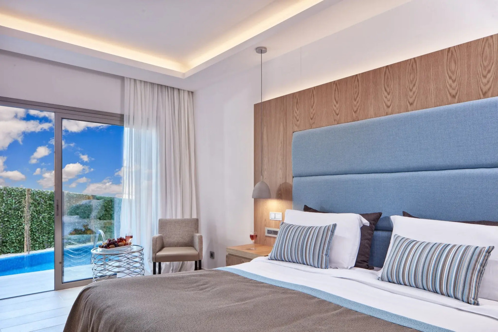 Отель Atlantica Golden Beach