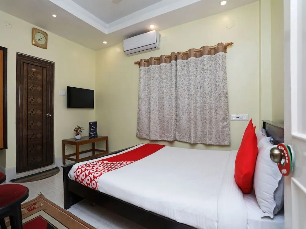 Oyo 16820 Ken Guest House