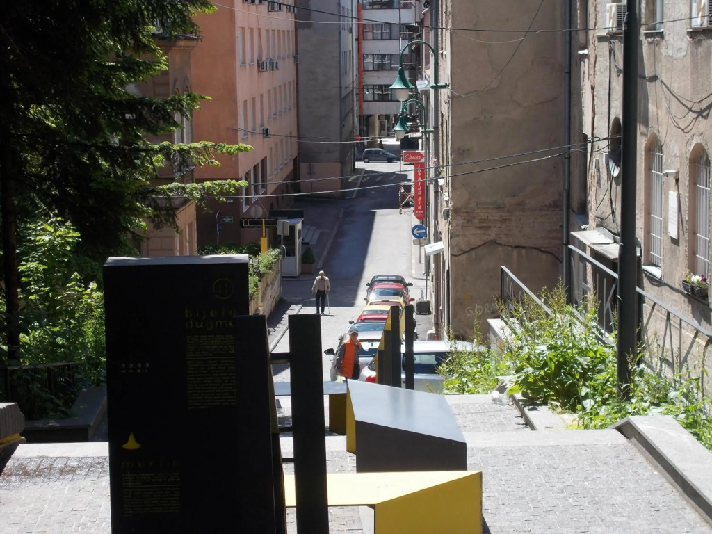Studio Apartments "Chess Club Bosna"