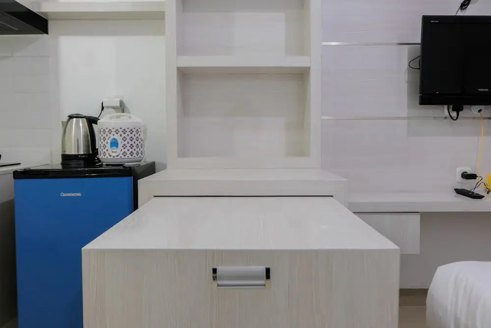 Simple Studio Room at Poris 88 Apartment