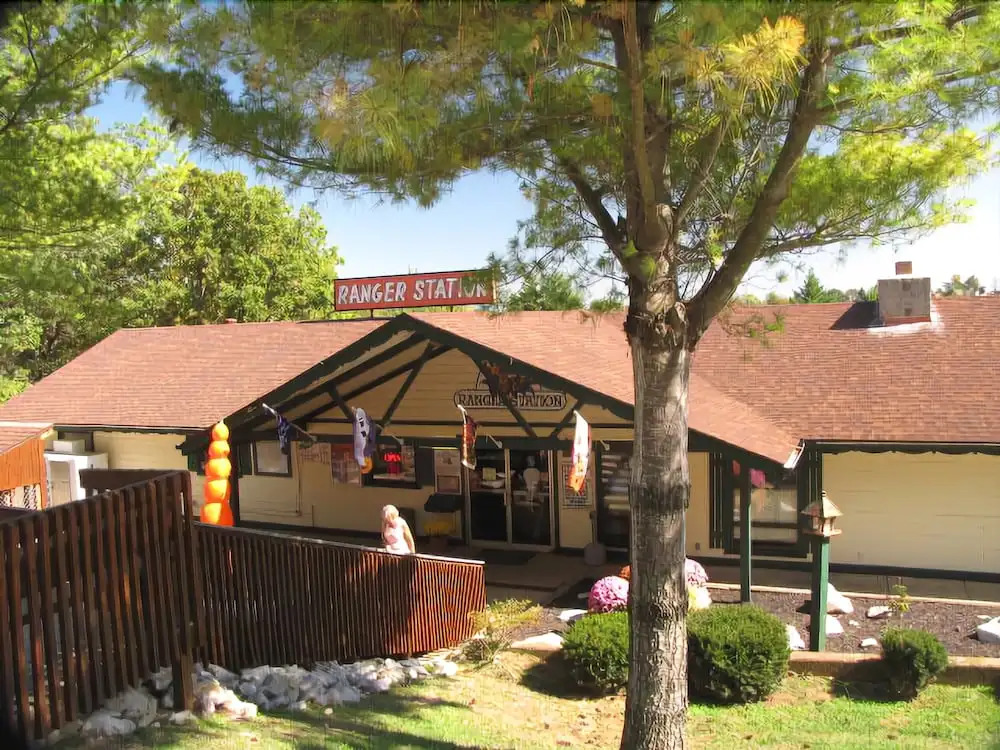 Yogi Bear's Jellystone Park Camp Resort