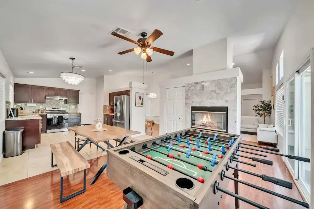 @marbella Lane - 4BR Lavish Castle Retreat