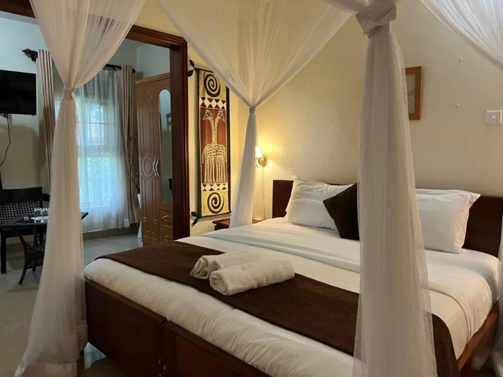Sunset Hotel Entebbe
