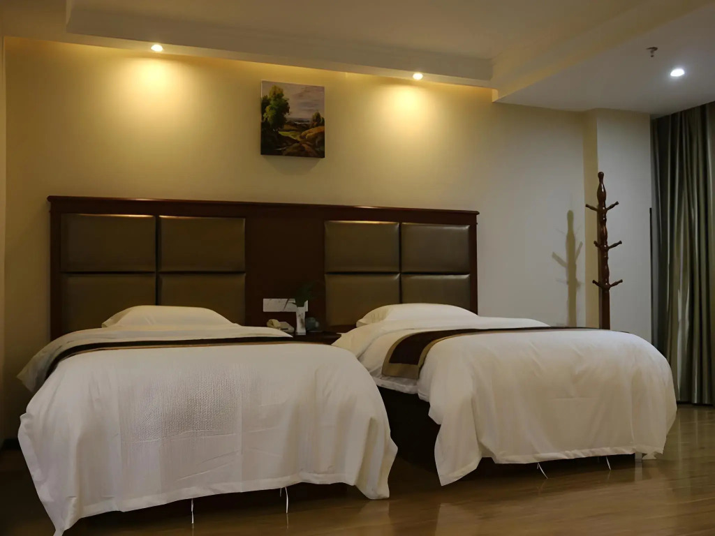GreenTree Inn Hunan Jishou Longshan Yuelu Avenue Business Hotel