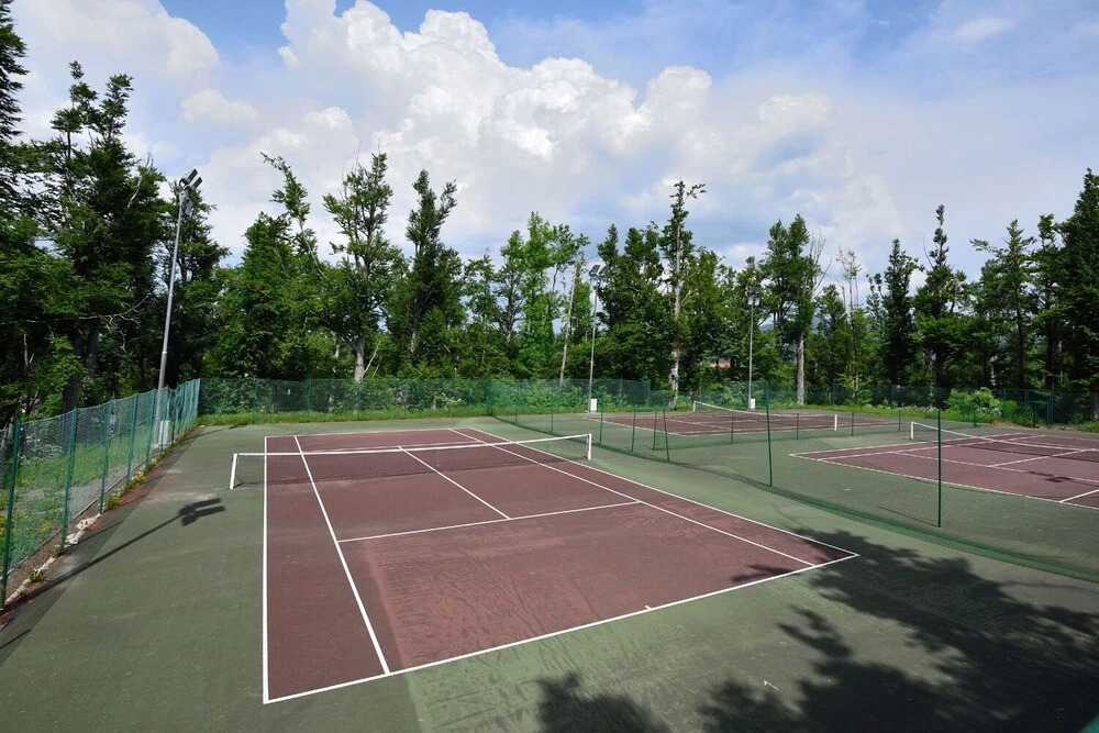 Apartment Tennis