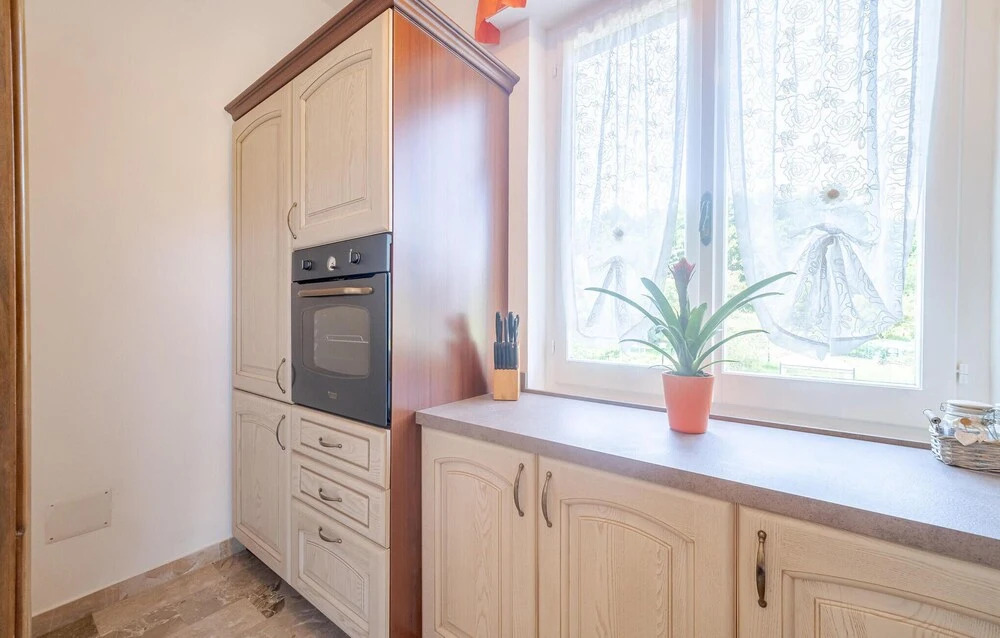 Gorgeous Home In San Pietro Vara -Sp- With Wifi