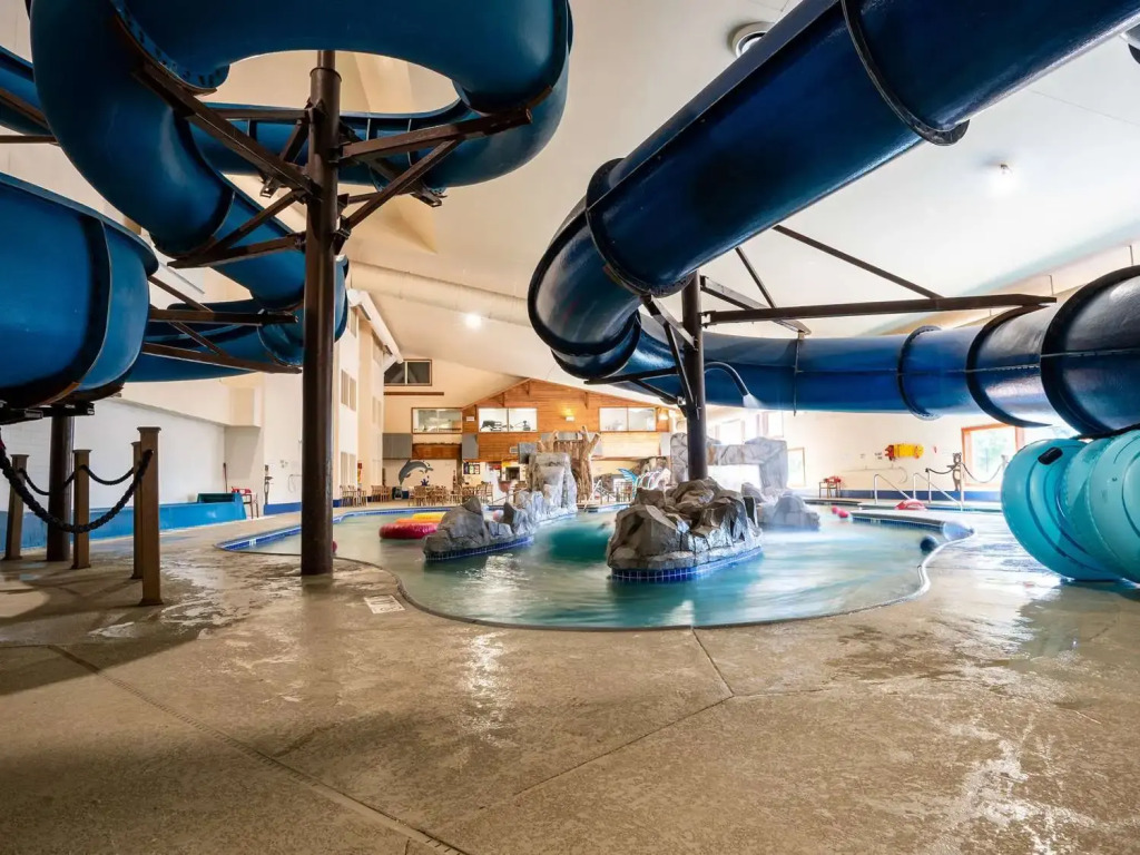 Rapid River Lodge