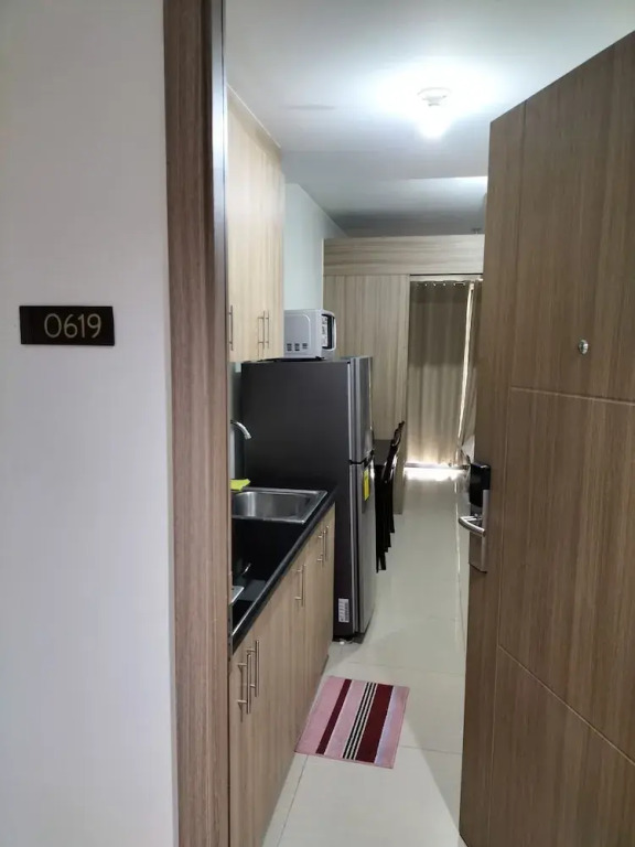Shore2 Residences Tower2