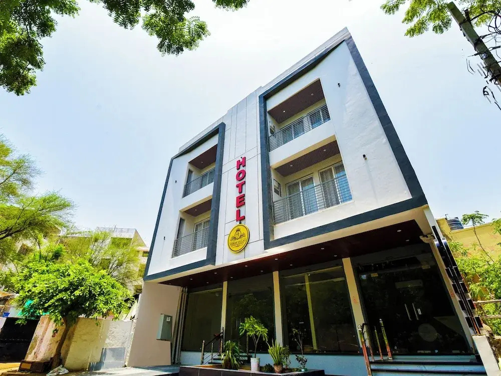 Shree Villas Hotel & Restaurant