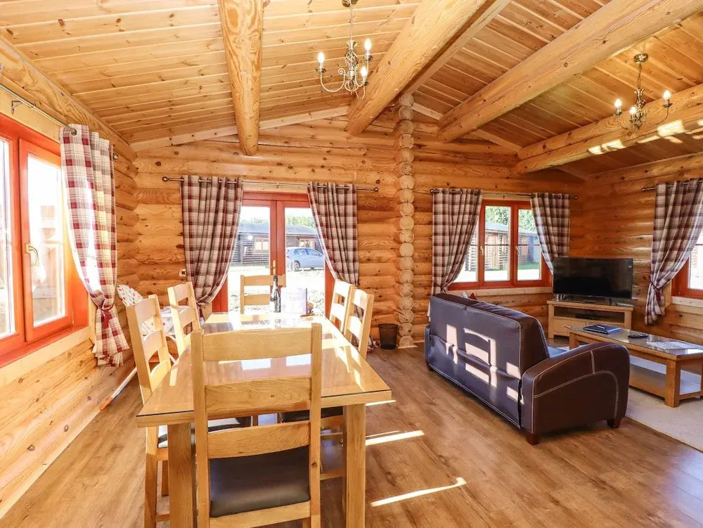 Rowan Lodge