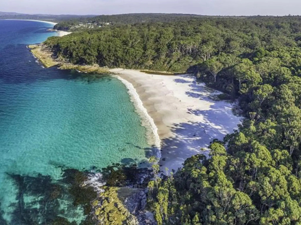 Overlooking Blenheim Beach Feel the Sand Between your Toes