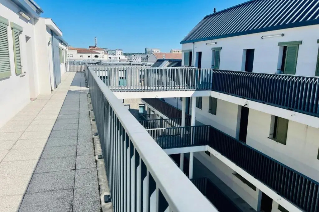Apartment With Parking 2 Bedrooms & Furnished Terrace