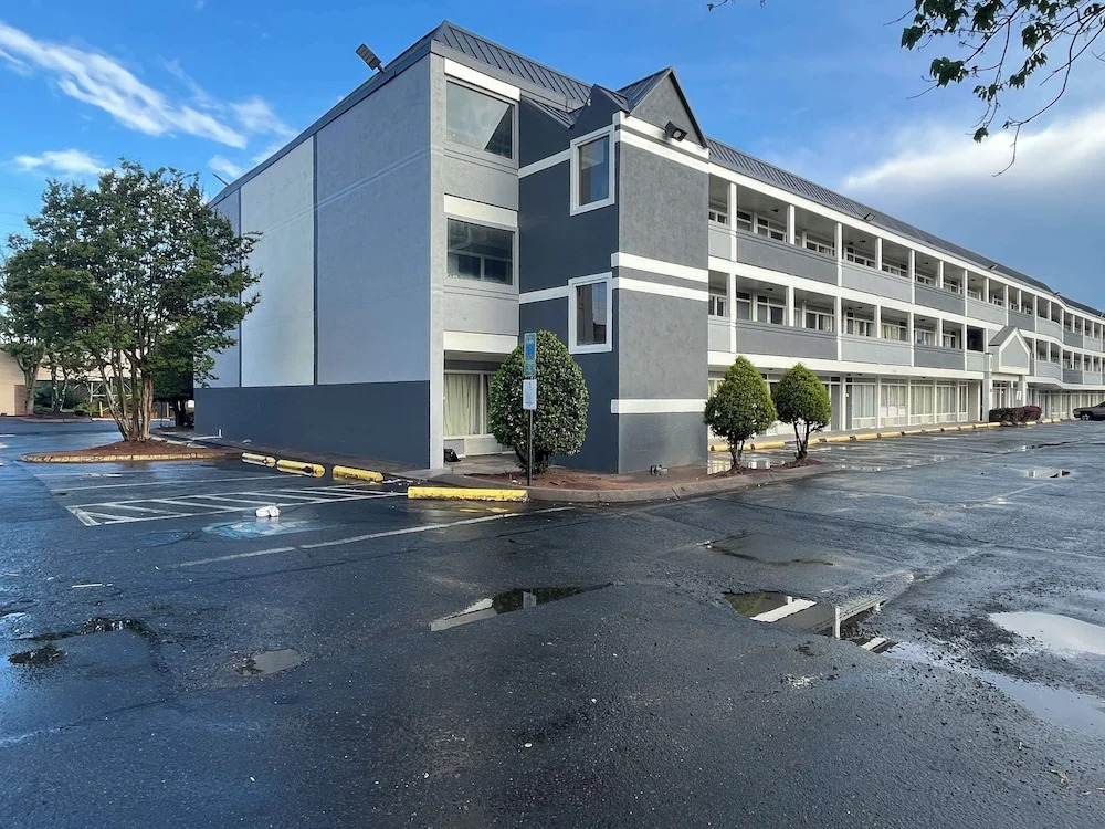 Studio 6 Charlotte, NC - Airport South