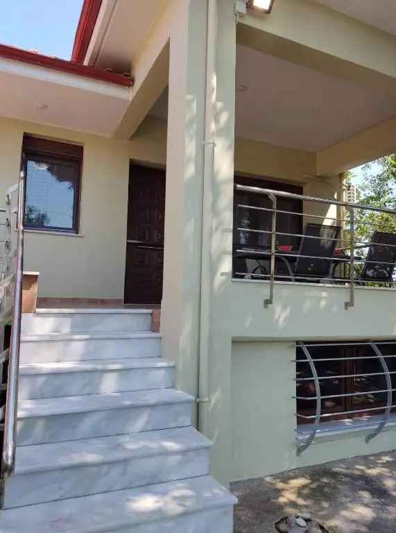 Nea Roda Apartments