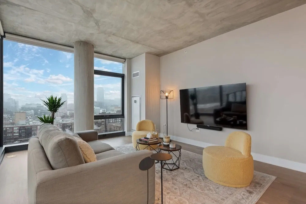 West Loop Group Hub 3 Modern 2BR Apartments