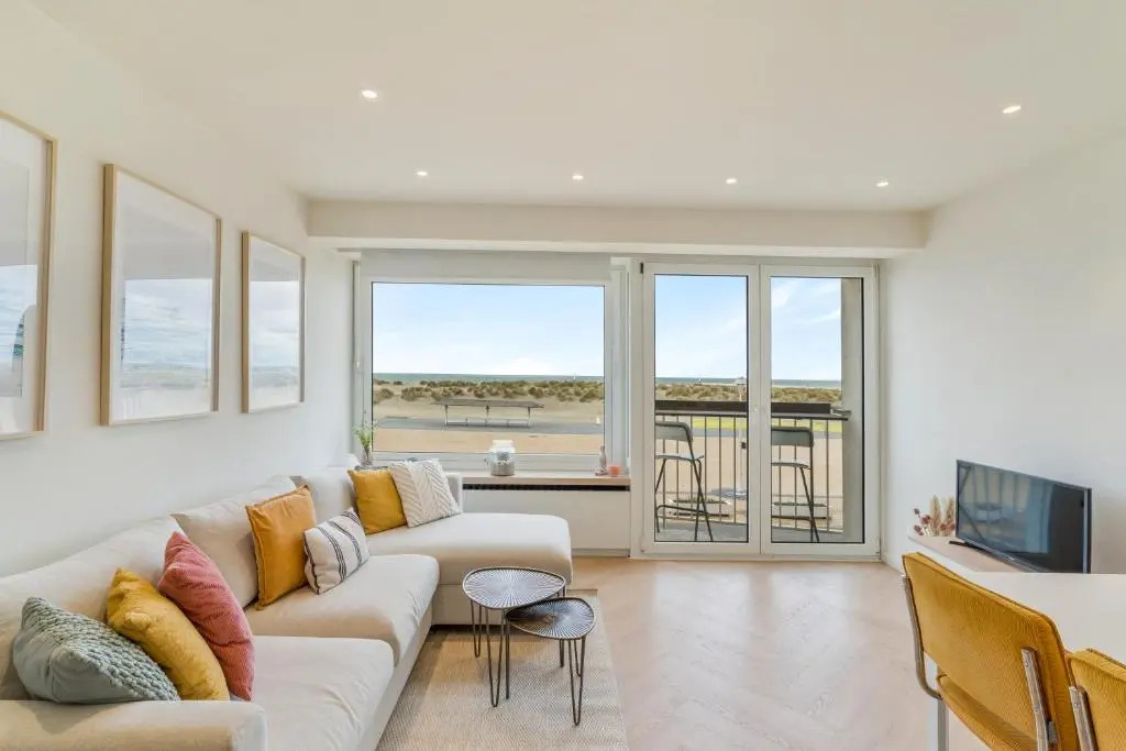 Romantic Getaway with sea view in Nieuwpoort