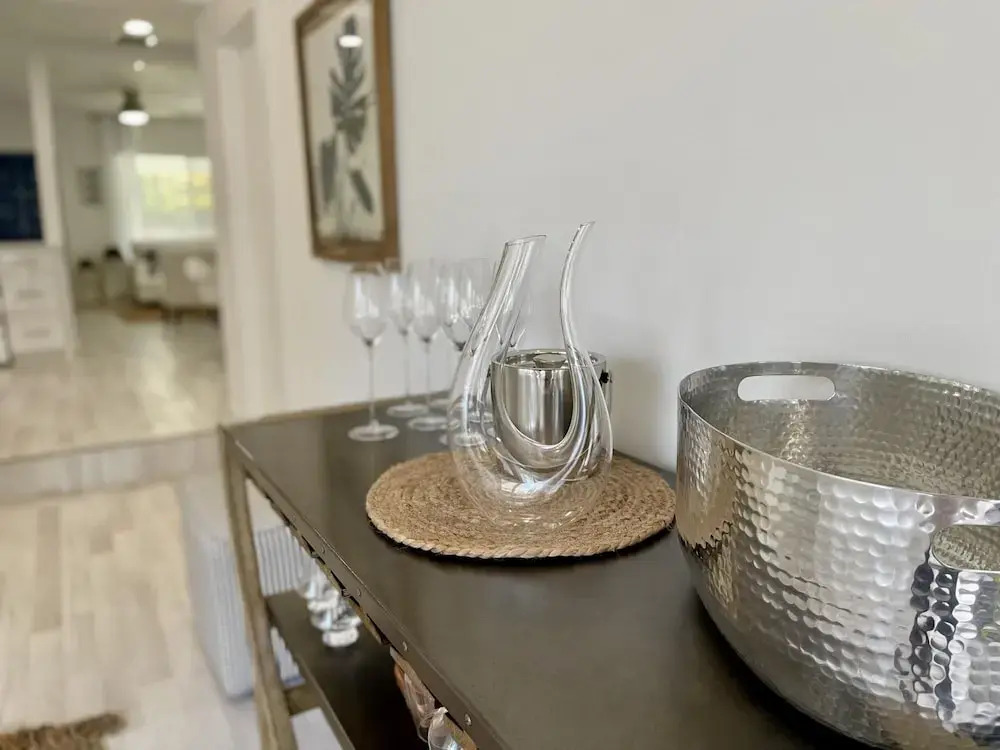 Santorini House - 3 Bed 2 Bath in Wilton Manors - Walking Distance to Wilton Drive