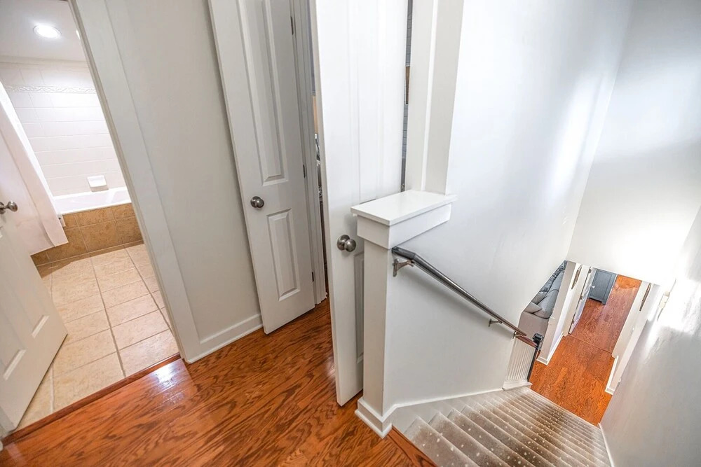 1299 Laurel Grove 3 Bedroom Home by RedAwning