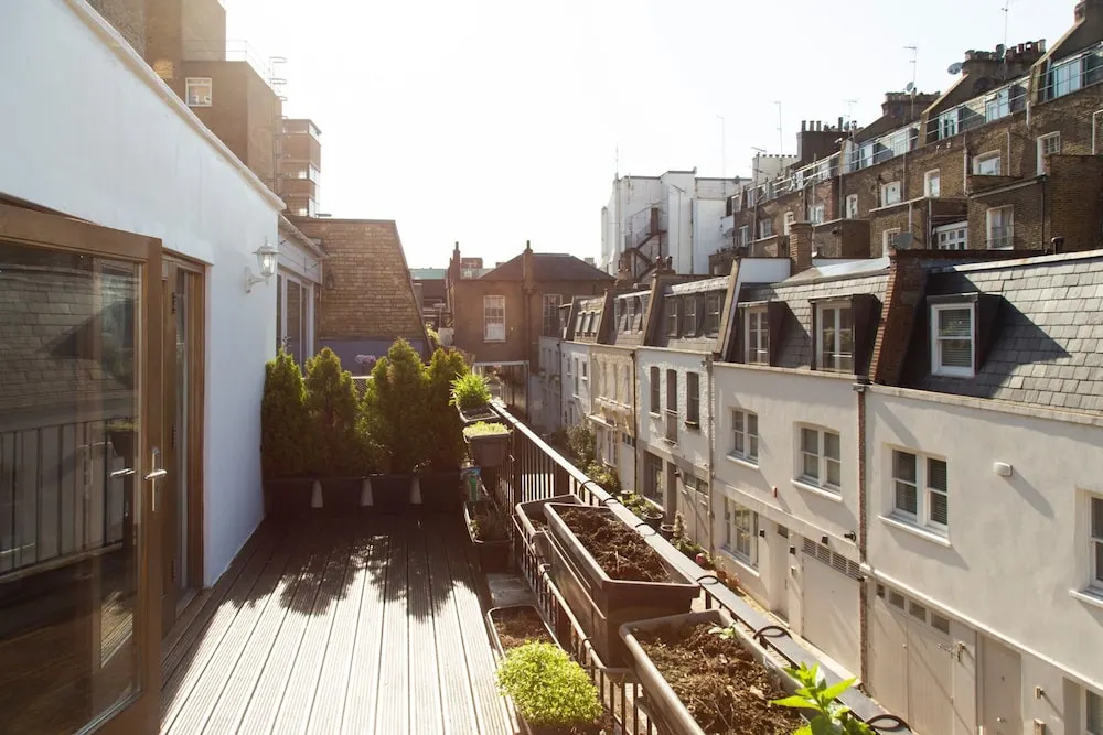 3 Bedroom House In Bayswater