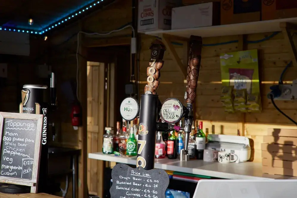 Host Stay Wag Tail Lodge