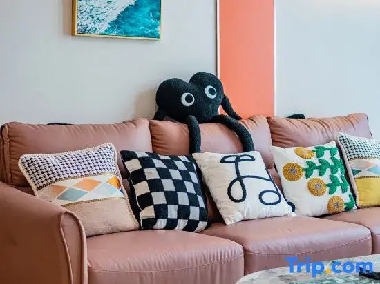 Xunweiju Homestay (Shunde OCT Harbour Plus)