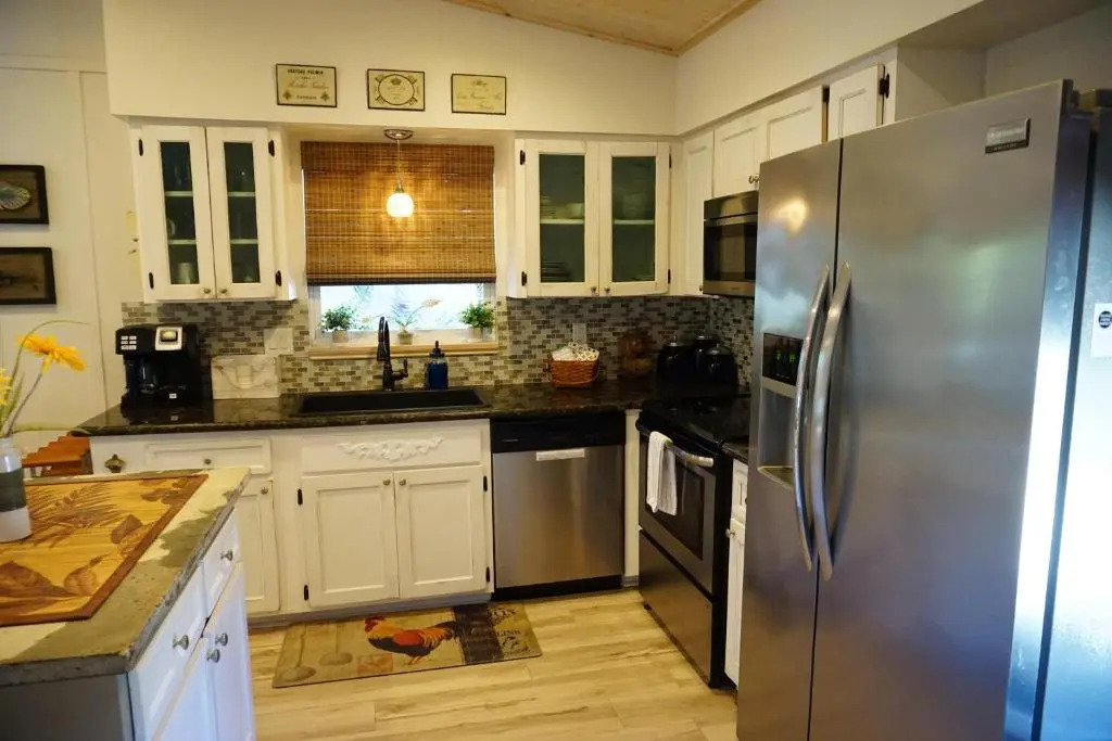 Anna Maria Island Tree House Pet Friendly