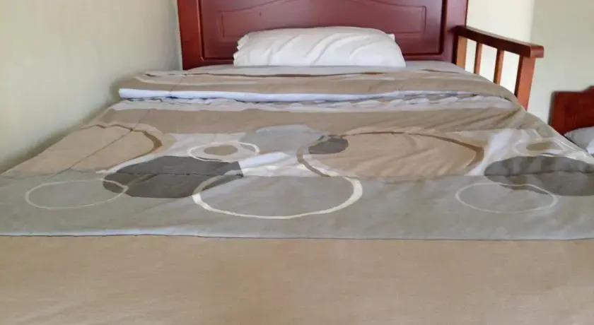Hostal Alvanos