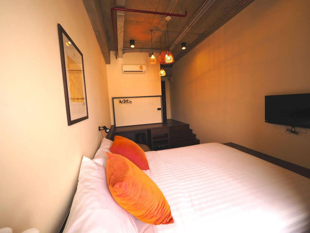 Chao Hostel