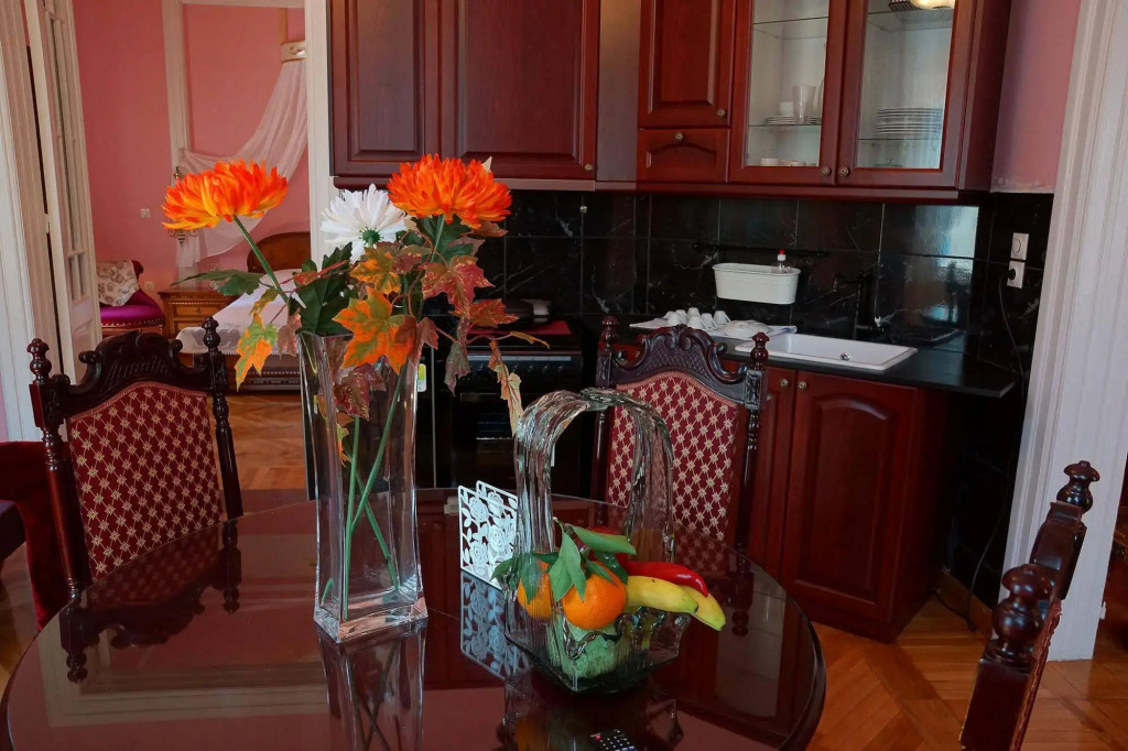 Athens Family Apartments