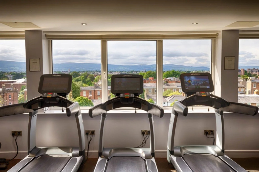 Отель Clayton Hotel Charlemont
