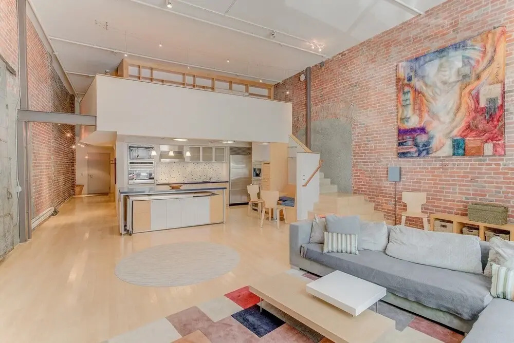 Spear Street Unit #122 - 2 Br Condo