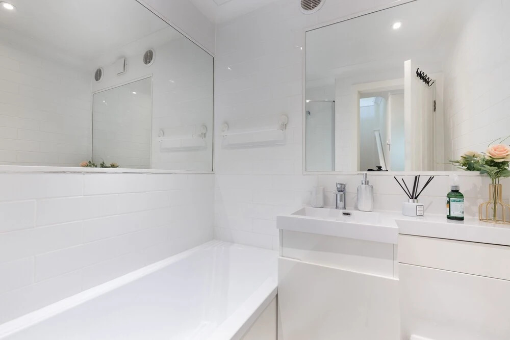 Lovely 3-bed Apartment in North Central London