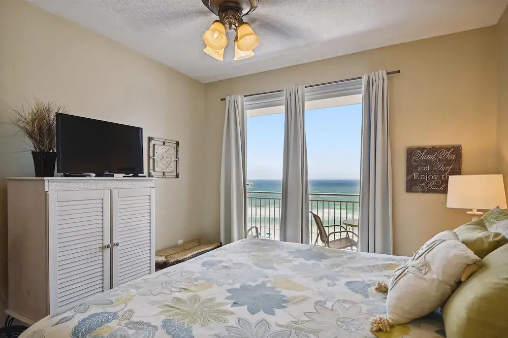 Sterling Reef 202 - 2nd Floor W/uninterrupted Gulf View! Free Fun! Free Gas Card! 2 Bedroom Condo by RedAwning