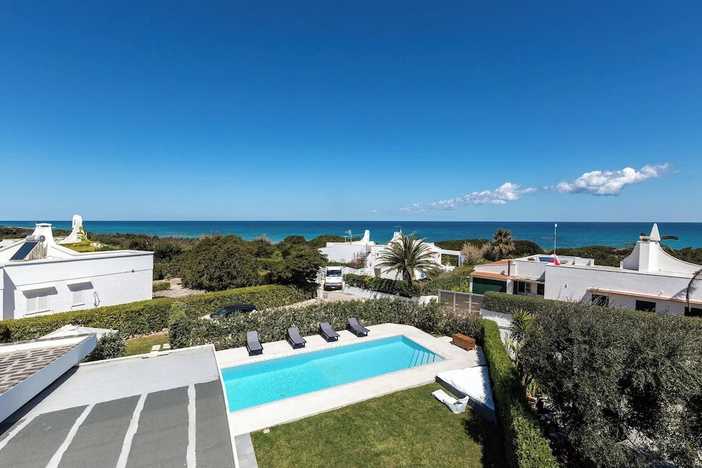 2324 Villa Milhouse by Perle di Puglia
