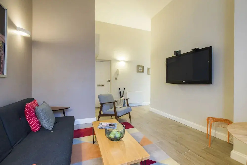 Westbourne Gardens by Lime Street
