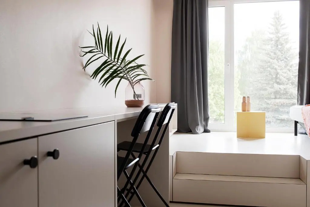 Hugo Apartment Hotel