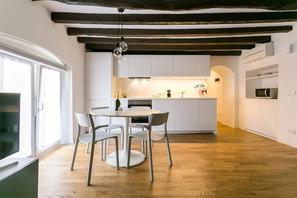 Milano Apartments Mortara 17