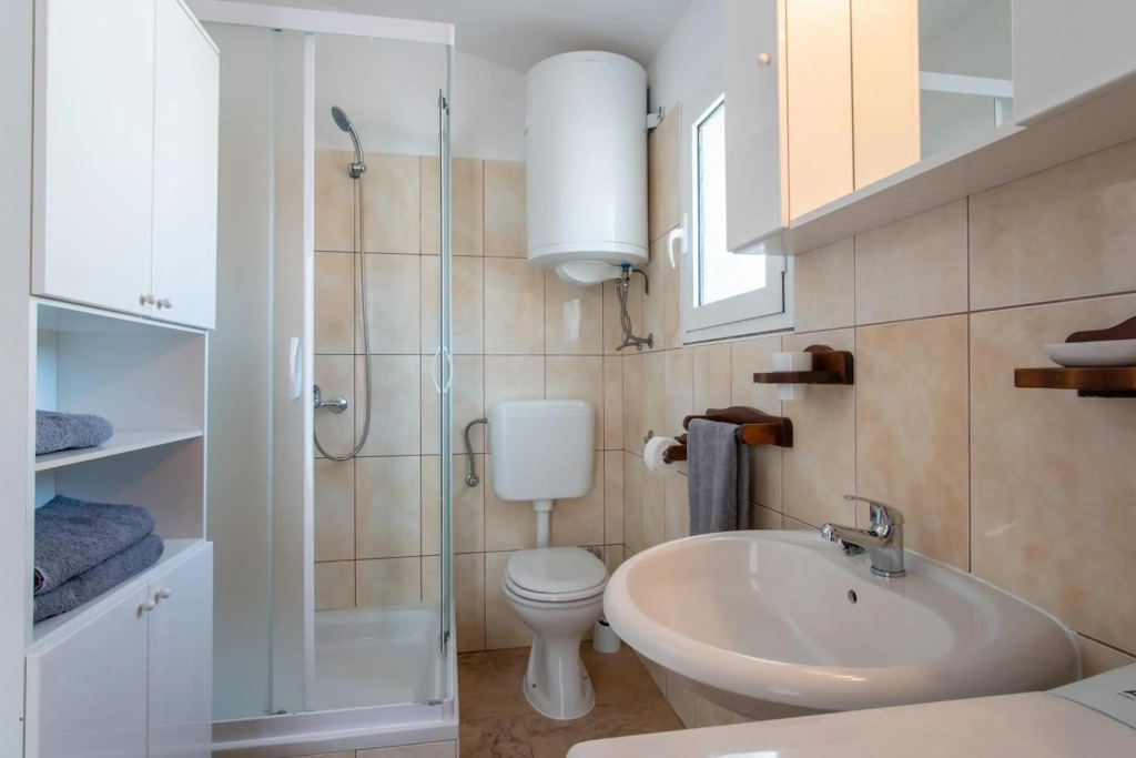 Apartment Lazić Pag by Pag tours