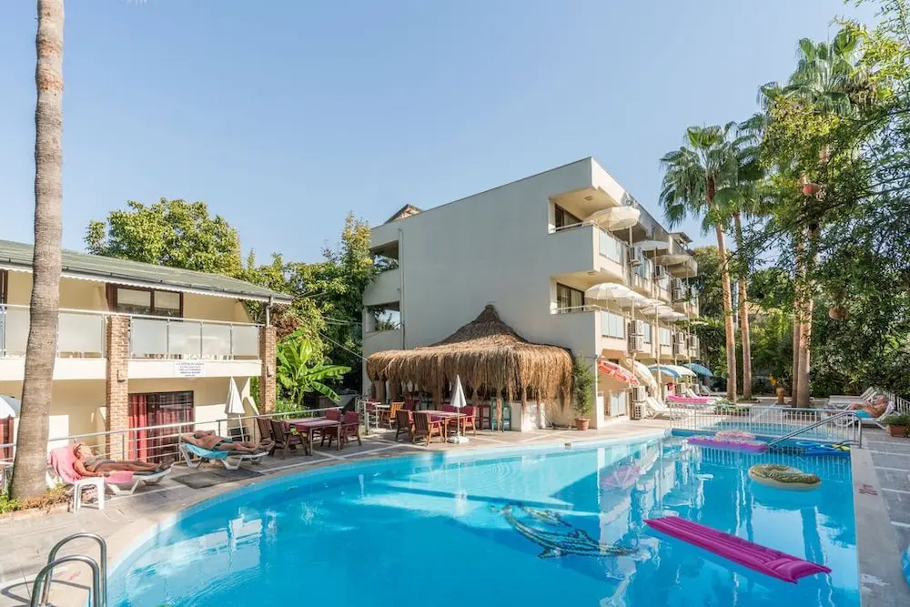 Tropic Beach Club