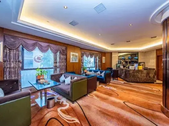 Vienna International Hotel (Huaihua City Center)