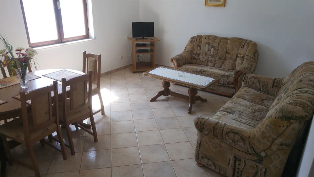 Apartments Dijana
