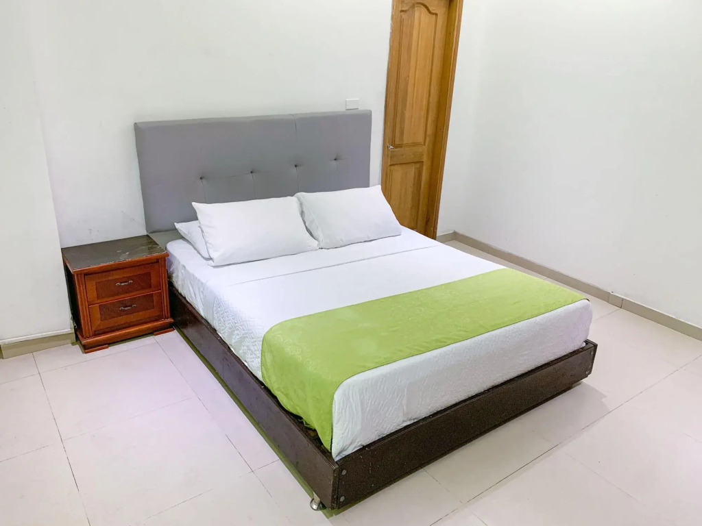 Hotel Abi Inn By GEH Suites