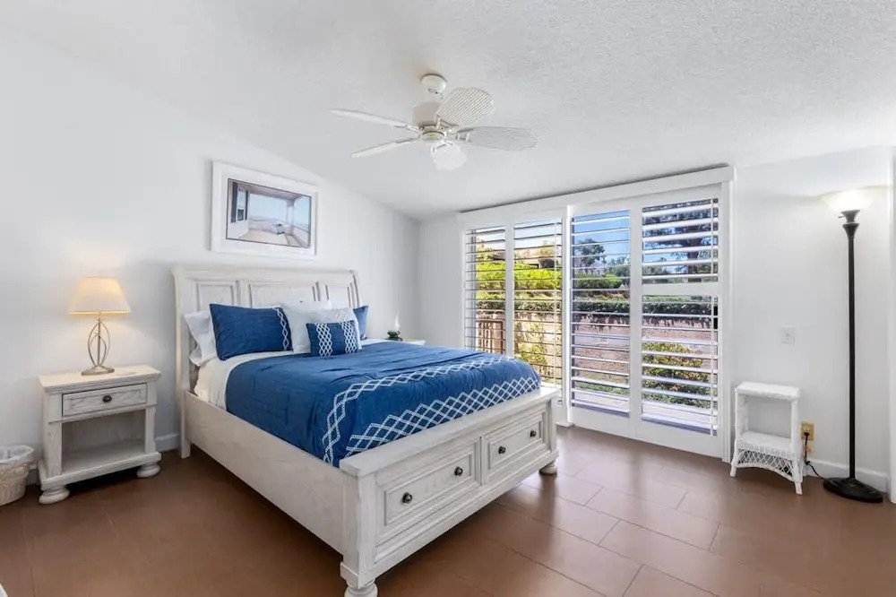 Desert Flower- Ironwood CC Condo Pool Spa