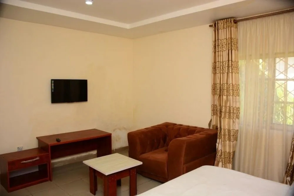 Ilon Crystalz Concept Hotel